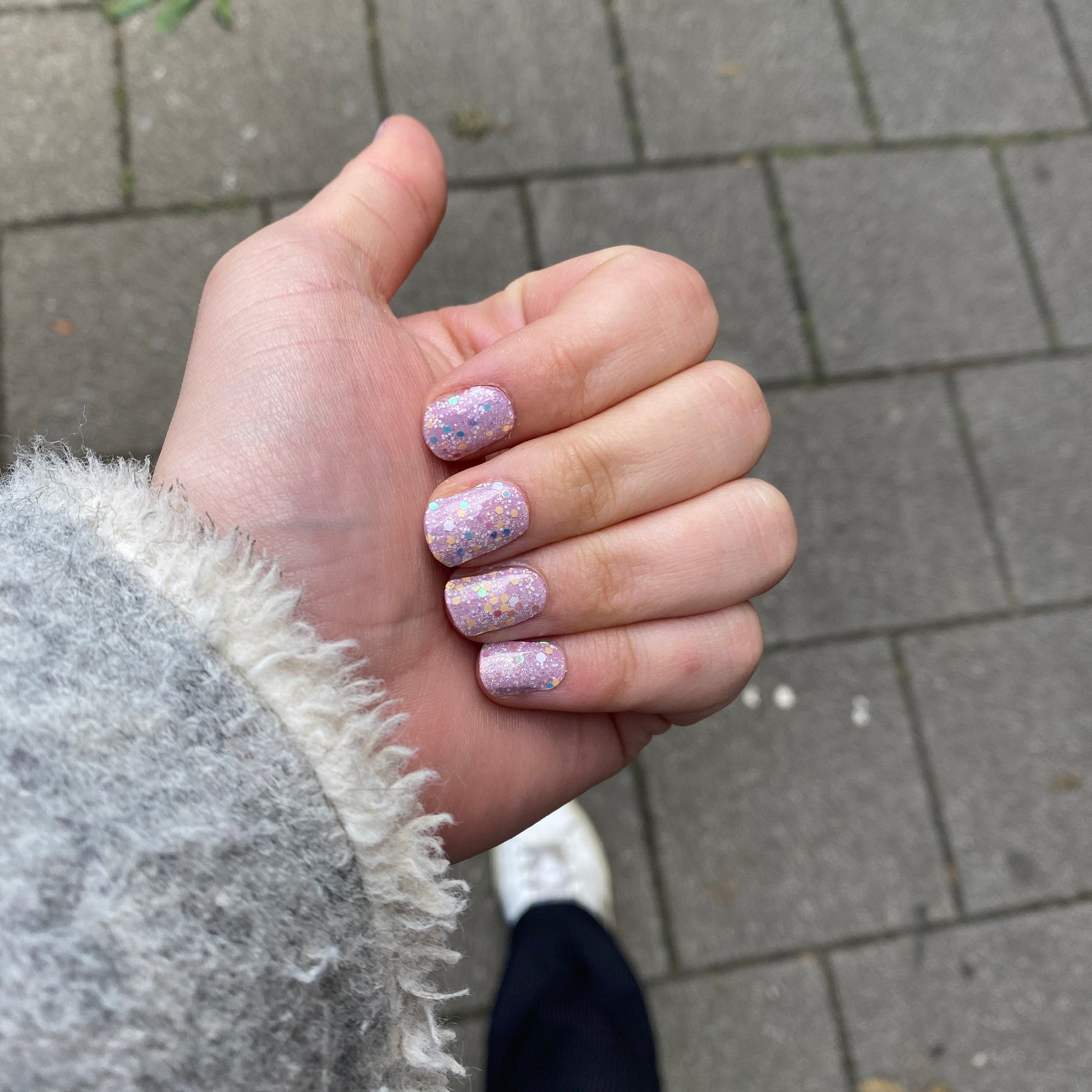Glowy-Pink-YellowSnails