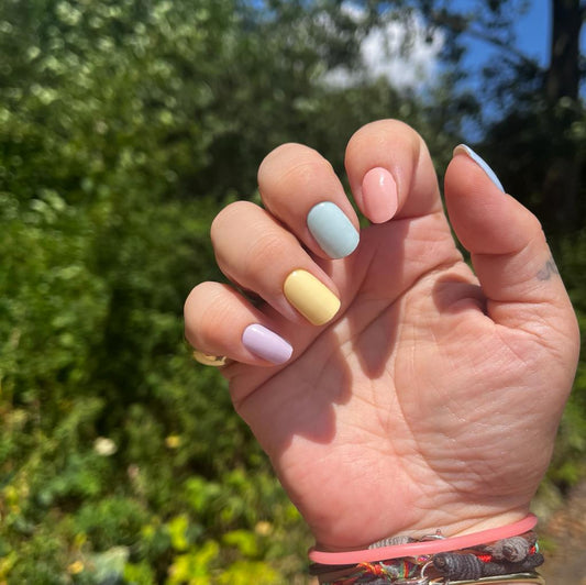 Pastel_Party-Gel-YellowSnails2